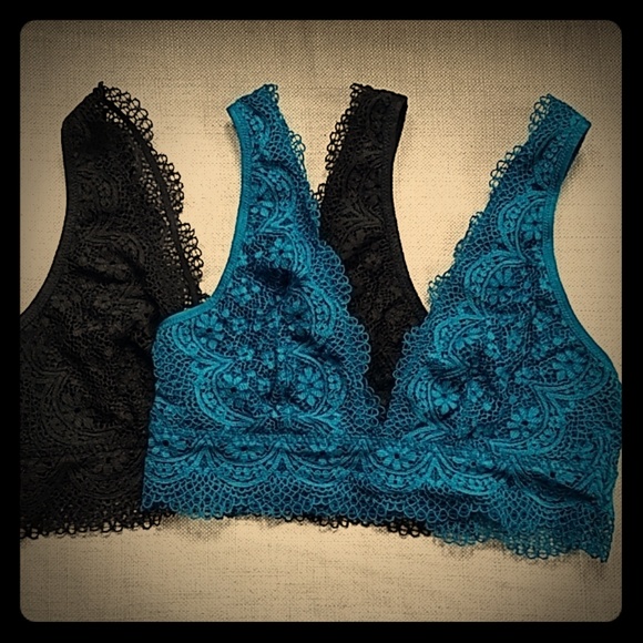 Victoria's Secret Lace Bralettes -sz Large - Picture 1 of 5